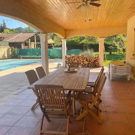 فيلة With Pool كويلان